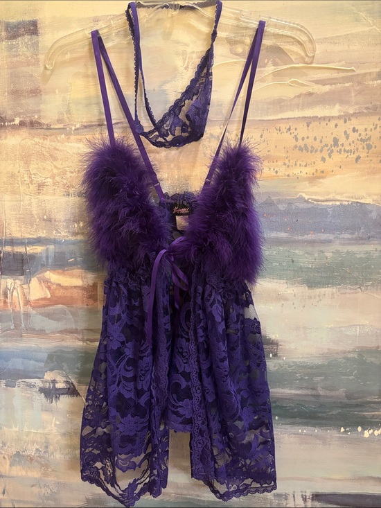 Frederick's of Hollywood Other - Frederick's of Hollywood Purple Lace Babydoll with Feather Trim